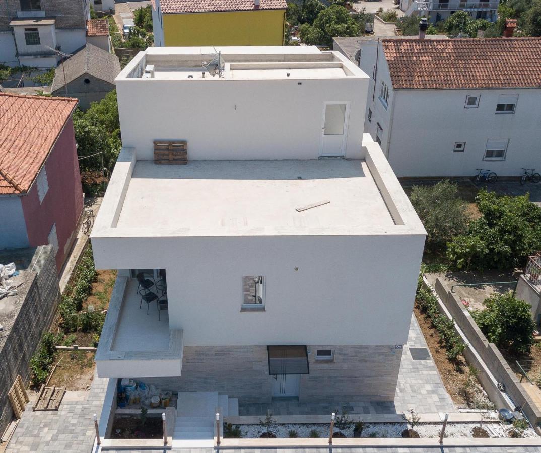 Vila Regina Apartment Rex With Swimming Pool Jezera Kültér fotó