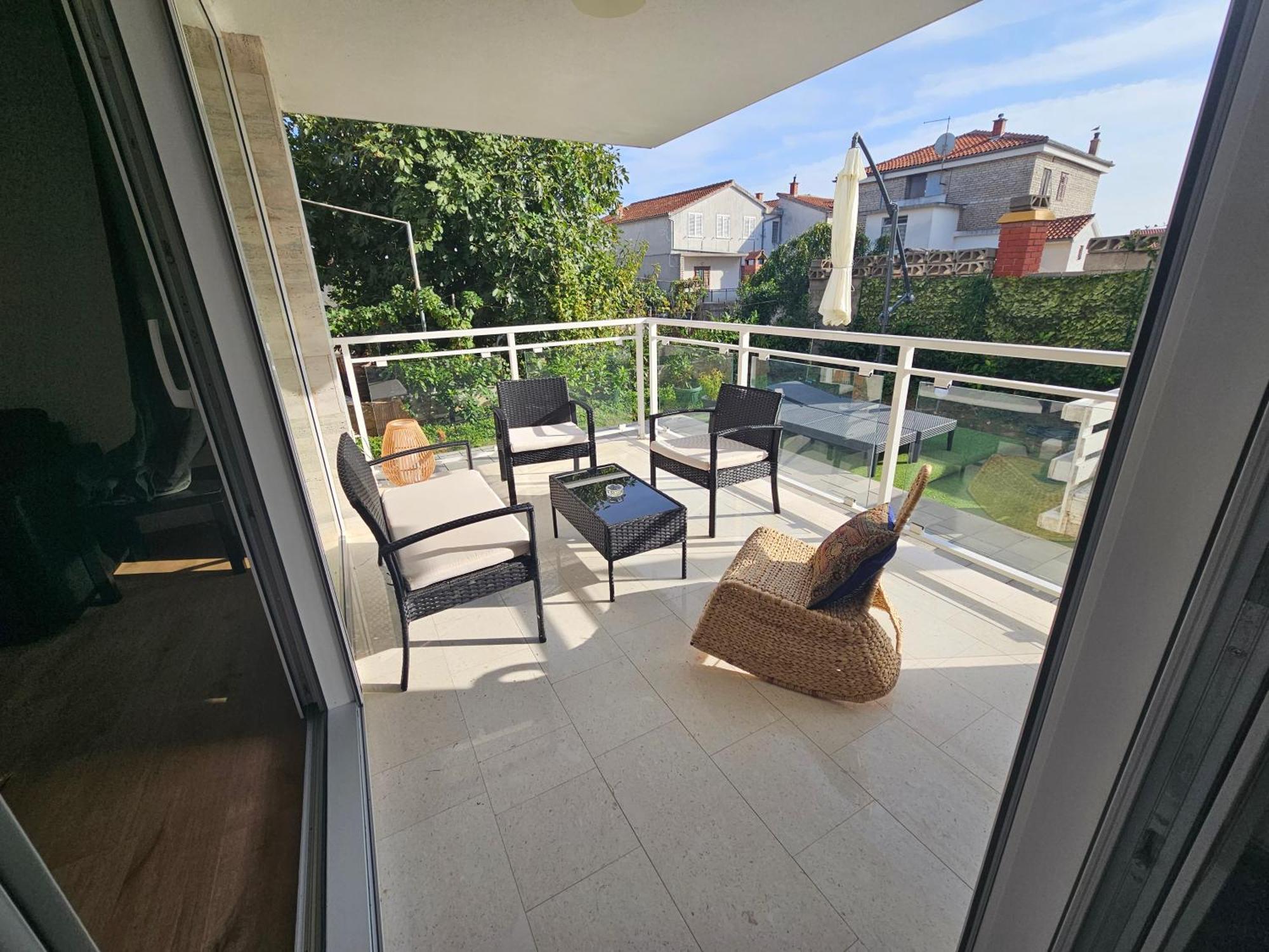 Vila Regina Apartment Rex With Swimming Pool Jezera Kültér fotó