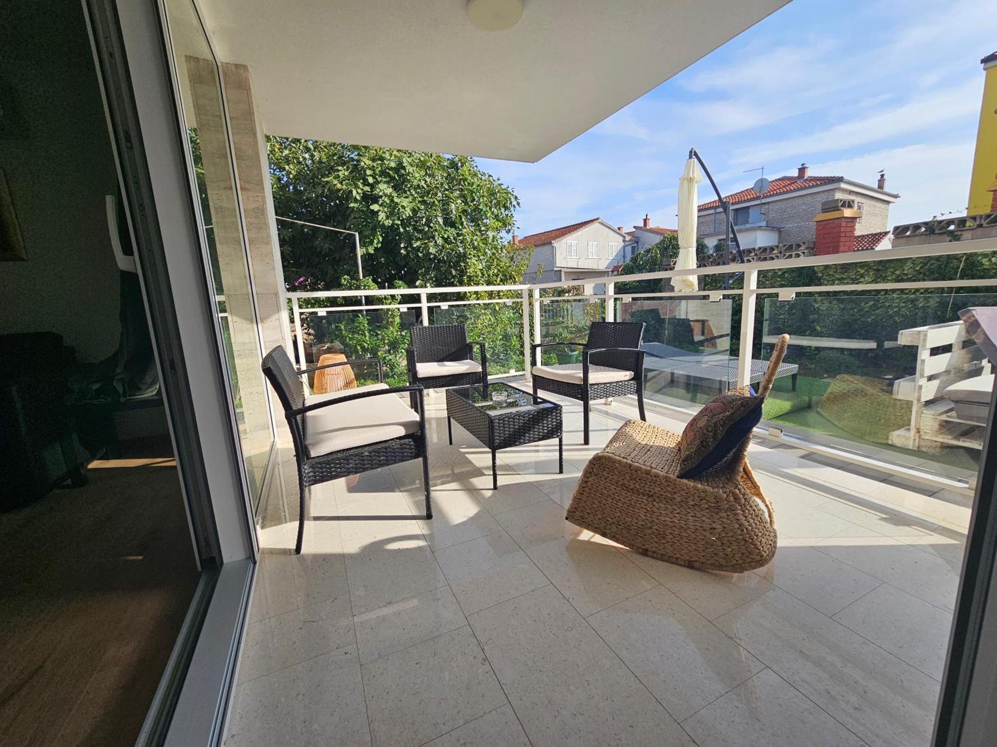 Vila Regina Apartment Rex With Swimming Pool Jezera Kültér fotó